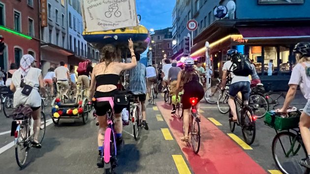 Die Critical Mass ist back on track